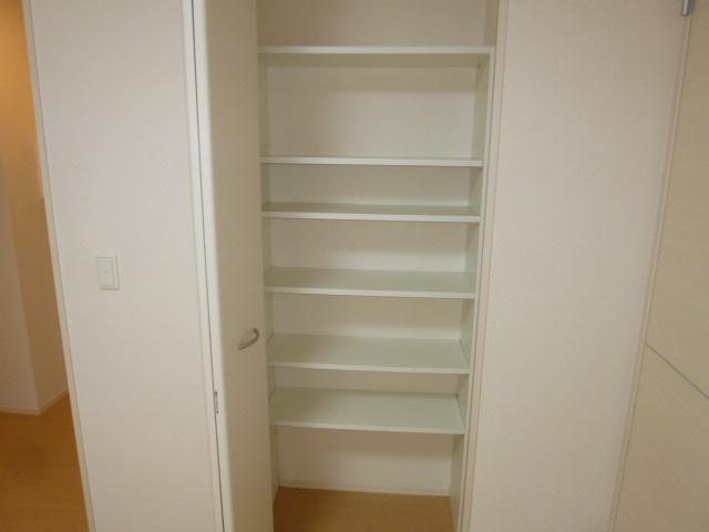 拡大写真:倉敷市北畝6丁目 1階102の収納
