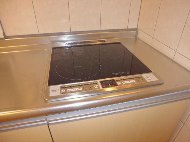拡大写真:倉敷市連島町連島 2階201のIHコンロ