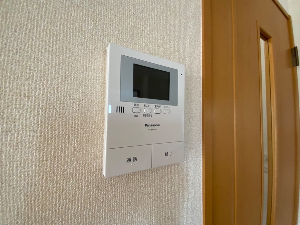 拡大写真:マイルストンFUSO 1階101のカメラ付インターホン