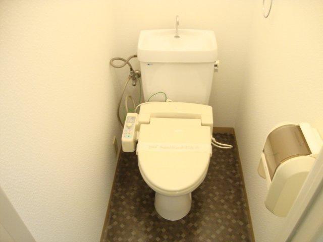 拡大写真:サンライズ御宿 1階102のトイレ