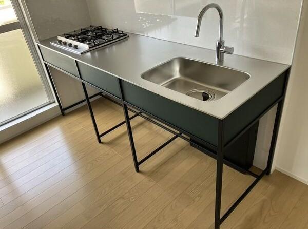 拡大写真：グランドール犬山 4階401のキッチン