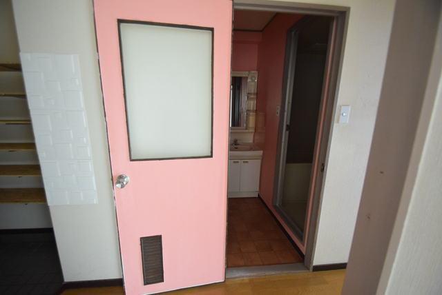 拡大写真:ガーデン山内5 5階501の洗面