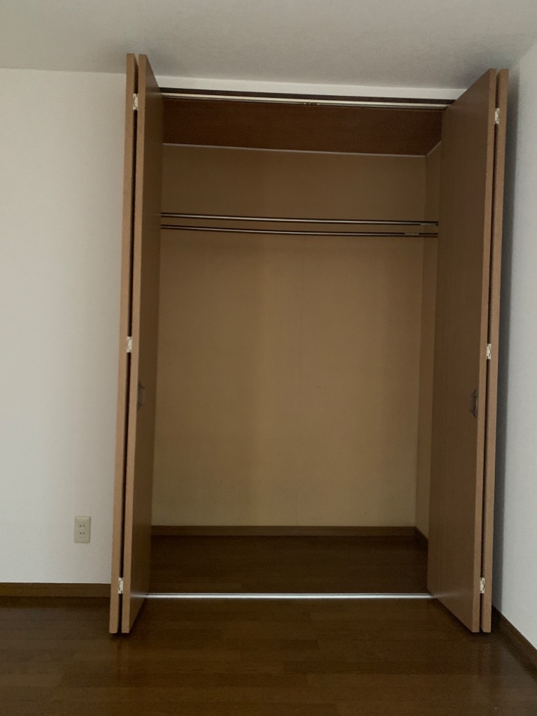 拡大写真:ステップ飛高 1階2の収納