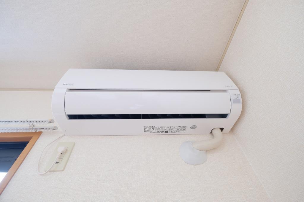拡大写真:ロイヤルガーデン A 3階302の室内設備(イメージ)