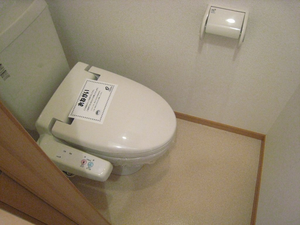 拡大写真:アルシュ Ⅱ 1階101のトイレ