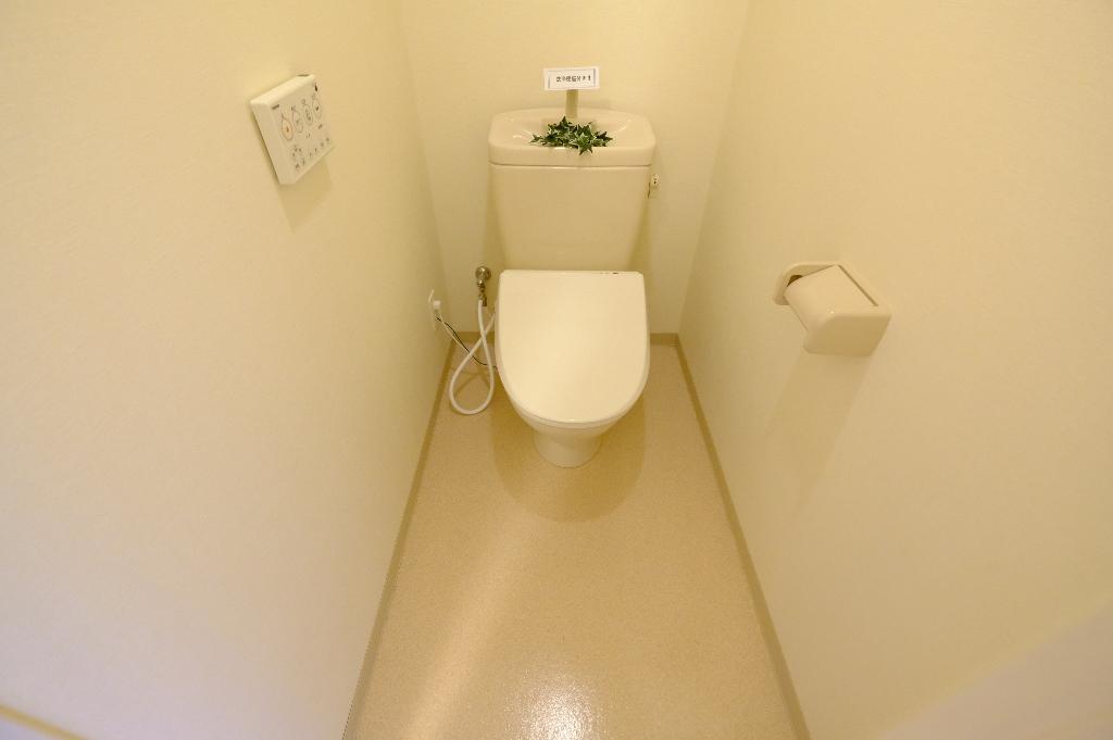 拡大写真:ライフコート南が丘 5階502のトイレ(イメージ)
