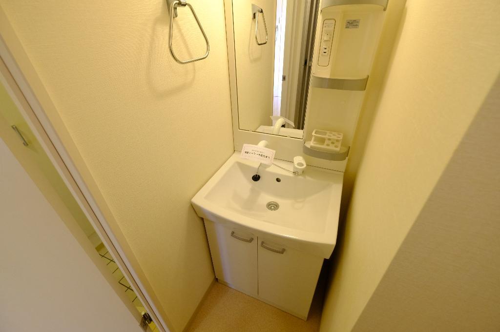 拡大写真:ライフコート南が丘 5階502の洗面(イメージ)