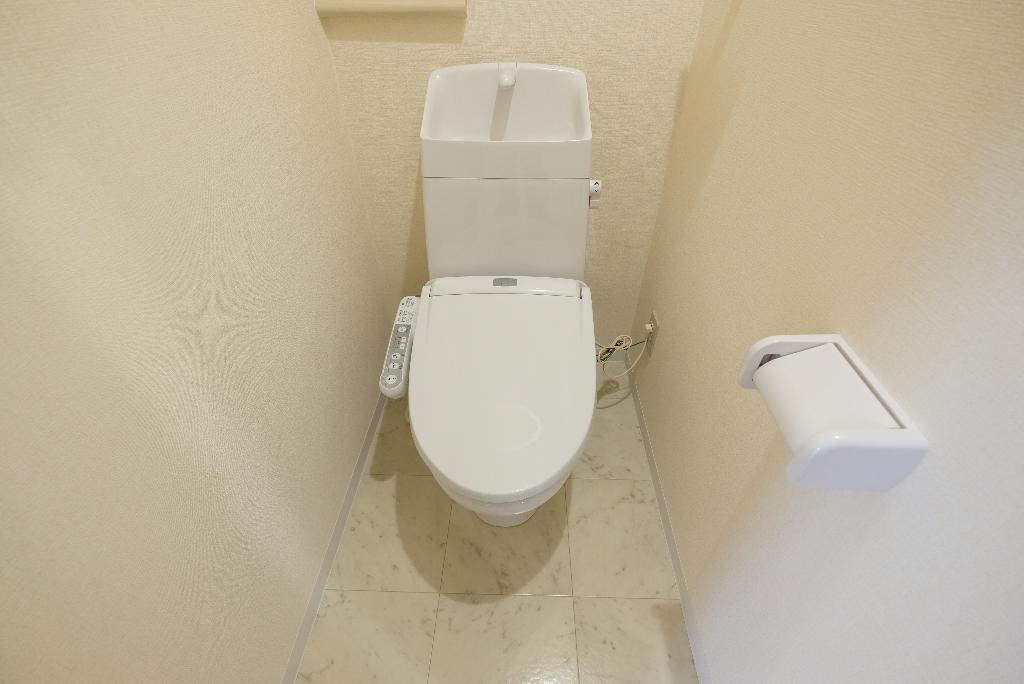 拡大写真:K Smart HISAI 7階702のトイレ(イメージ)