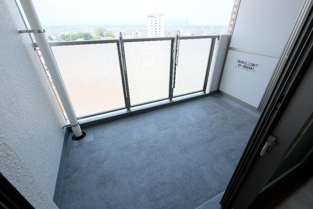 拡大写真:K Smart HISAI 7階702のベランダ(イメージ)