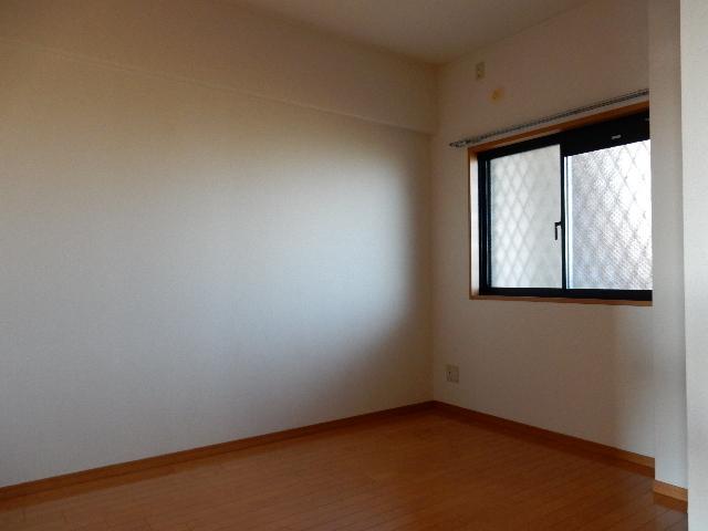 拡大写真:ジャスパー江南 5階503の納戸5.2帖