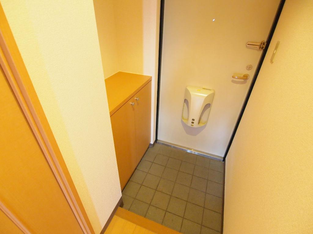 拡大写真:デュオグラート 3階304のシューズボックス(イメージ)