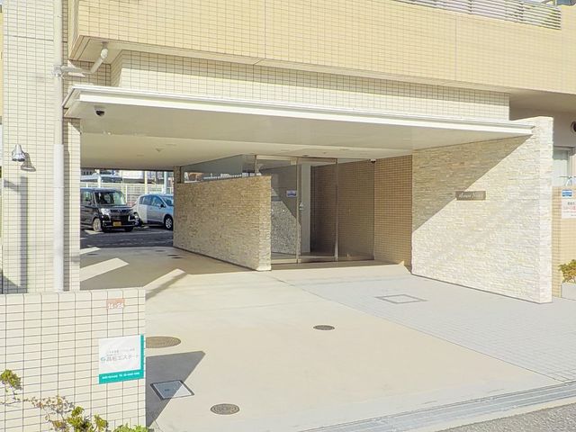 拡大写真：メゾンノーブル 4階403の外観写真（昼）