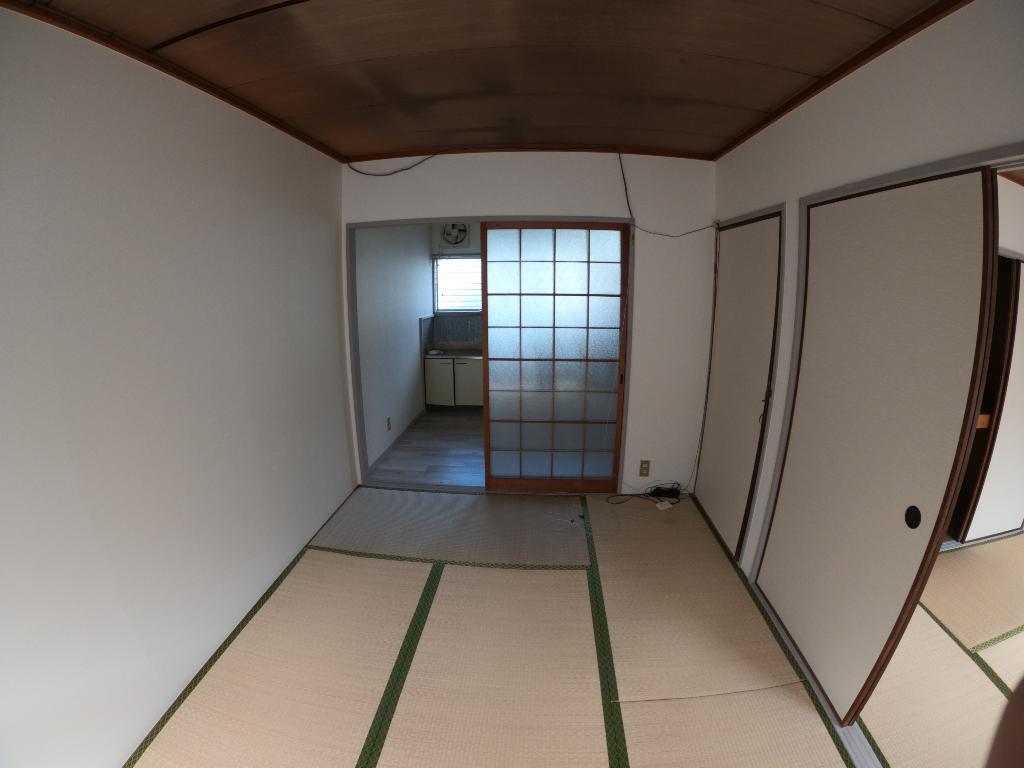拡大写真：穂積ハイツ 1階201の寝室