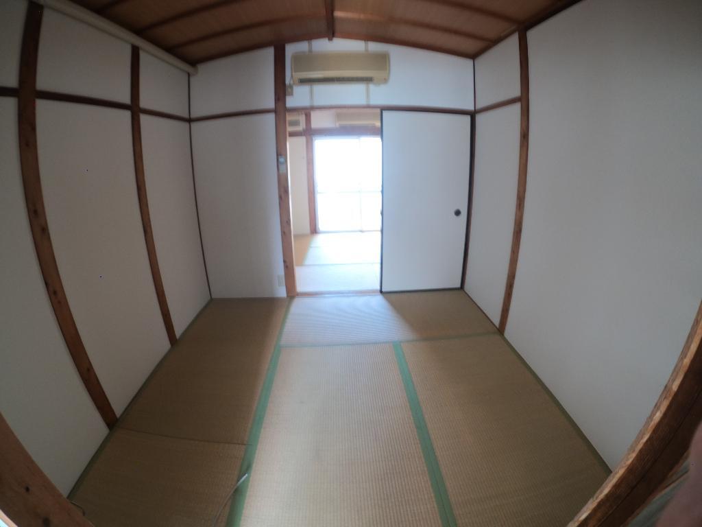 拡大写真：豊中市服部寿町２丁目 2階203の寝室