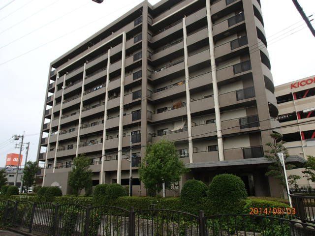 拡大写真：プレルディオ豊中南 6階601の外観写真（昼）