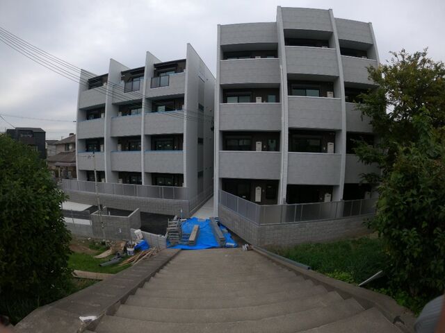 拡大写真：リアコート豊中ⅡNORTH 4階404の外観写真（昼）