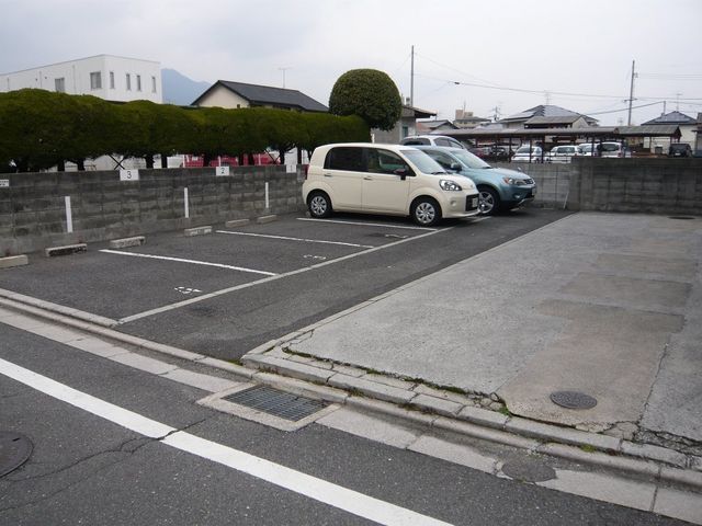 拡大写真：廿日市市地御前１丁目 2階205の外観写真（昼）