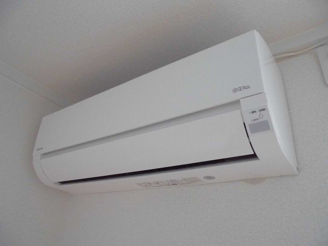 拡大写真：コーポ白木 2階201のエアコン