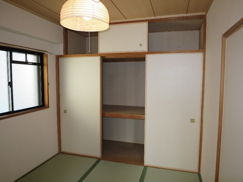拡大写真：第３阿井マンション 4階403の収納