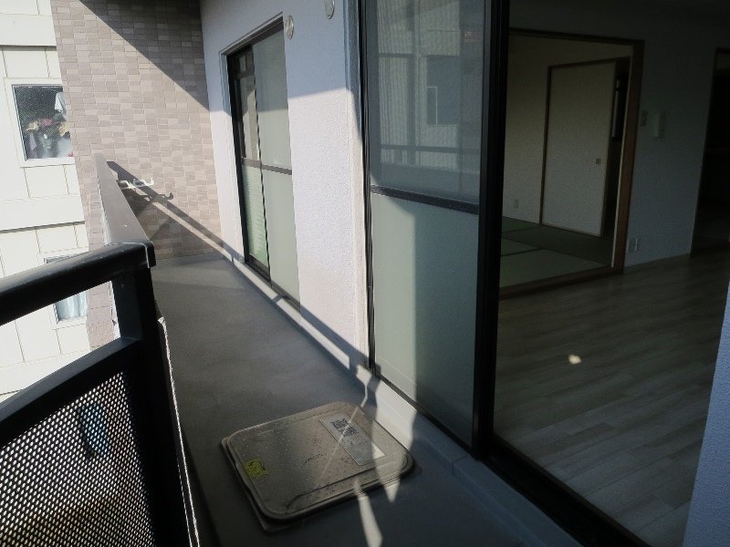 拡大写真：第３阿井マンション 4階403のベランダ