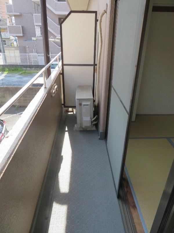 拡大写真：ハレー泉 2階202のベランダ