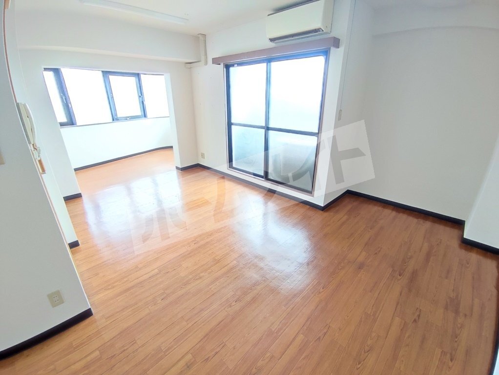 拡大写真:吹田市朝日町 5階501の室内