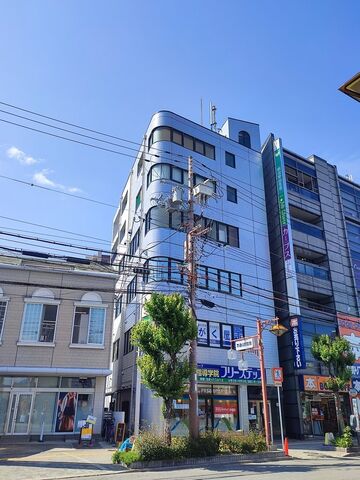 吹田市朝日町の外観