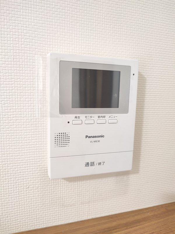 拡大写真:摂津市千里丘1丁目 2階201のカメラ付インターホン