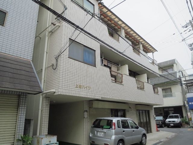 拡大写真：上田ハイツ 2階202の外観写真（昼）