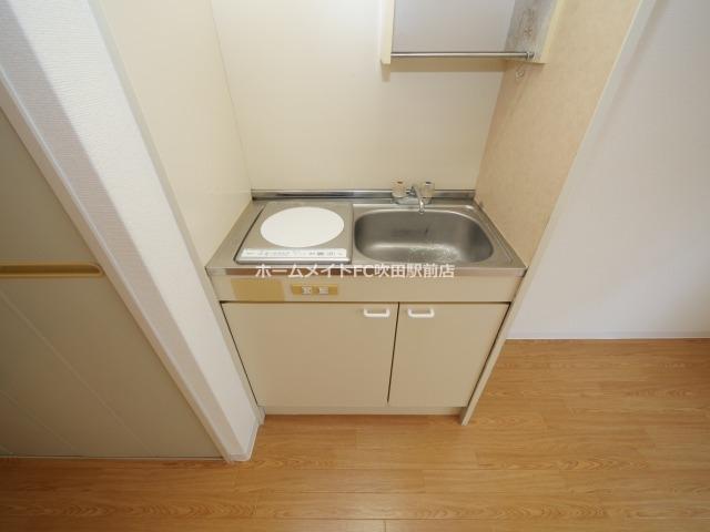 拡大写真:プレアール吹田泉町Ⅱ 3階306のキッチン