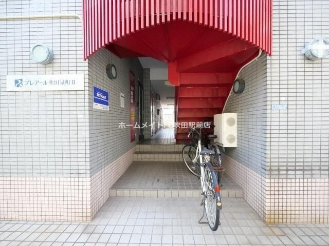 拡大写真:プレアール吹田泉町Ⅱ 3階306の外観写真(昼)