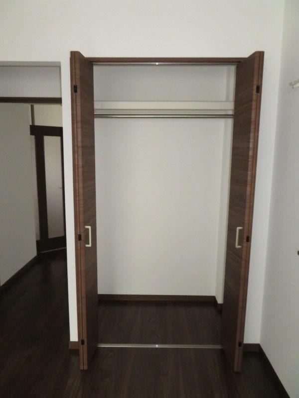 拡大写真：摂津市千里丘１丁目 2Fのクローゼット