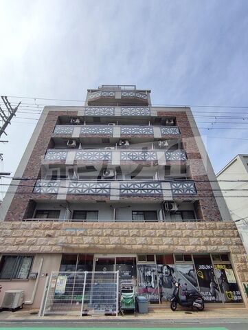拡大写真:吹田市垂水町1丁目 3階302の外観写真(昼)