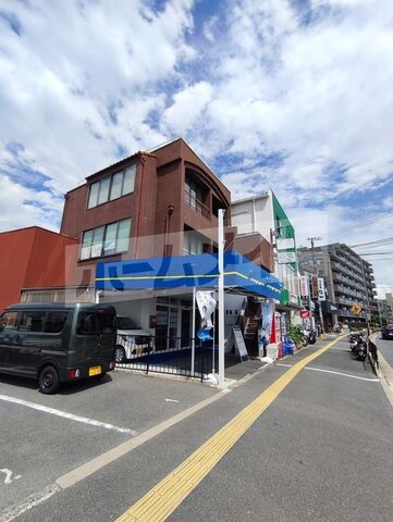 拡大写真:吹田市山田東4丁目 2Fの外観写真(昼)