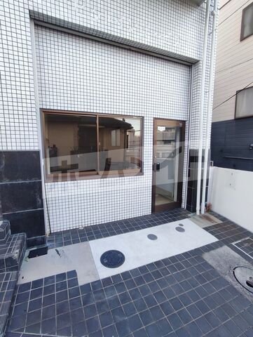 吹田市千里山西1丁目の外観