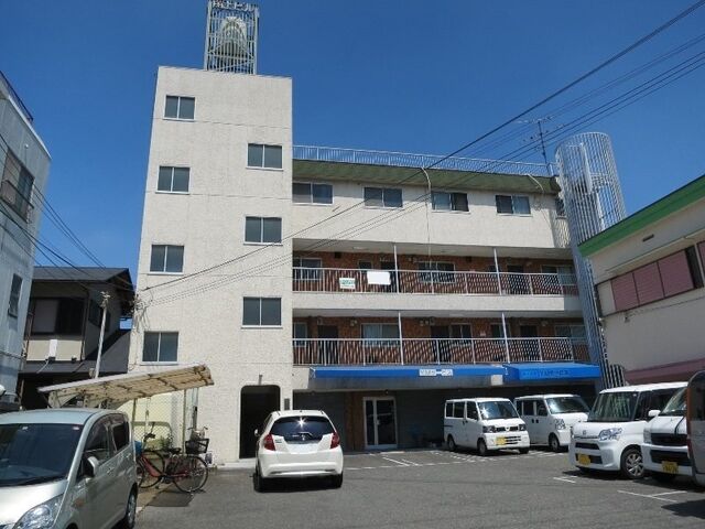 拡大写真：吹田市南清和園町 4階402の外観写真（昼）