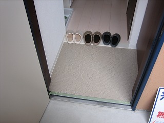 拡大写真:リヴェール白壁 11階11Cの玄関