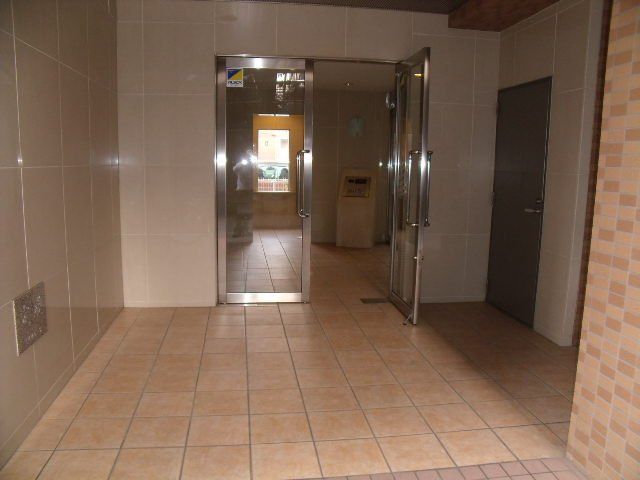 拡大写真:グレイス泉 9階906の外観写真(昼)