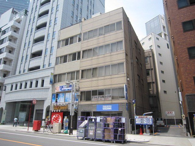 拡大写真:日進ビル 3階303の外観写真(昼)