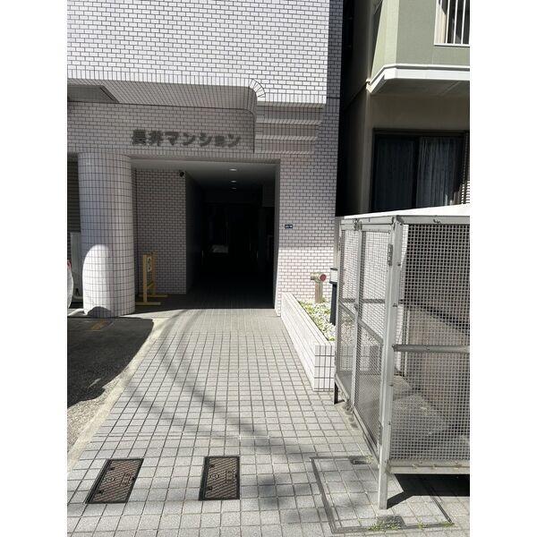 拡大写真:長井マンション 4階403の共有部分