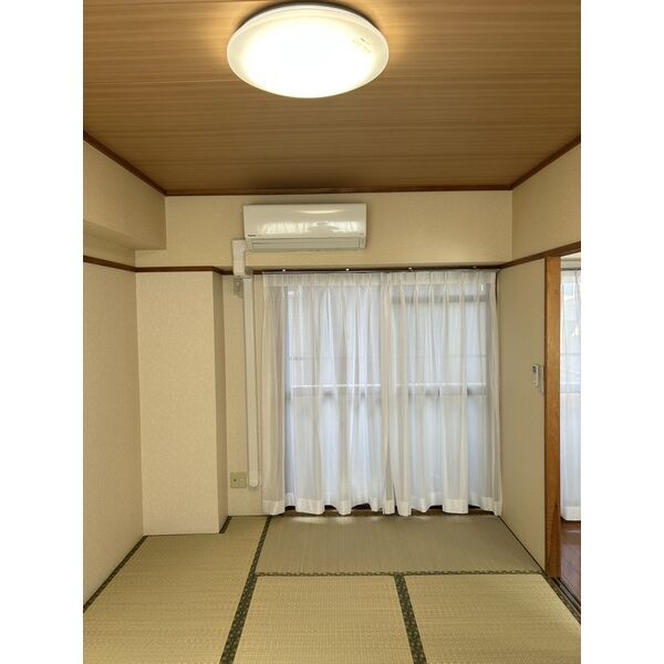 拡大写真:長井マンション 4階403の室内