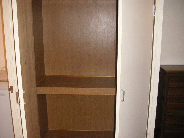 拡大写真:長井マンション 4階403の収納