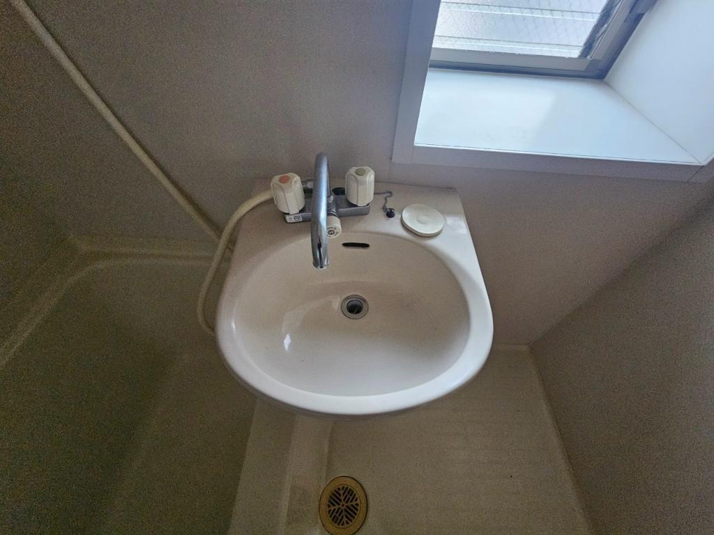 拡大写真:e池下 4階401の洗面