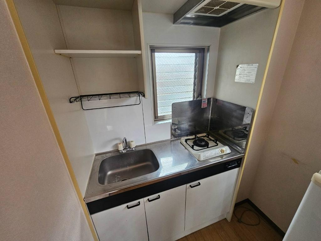 拡大写真:e池下 4階401のキッチン