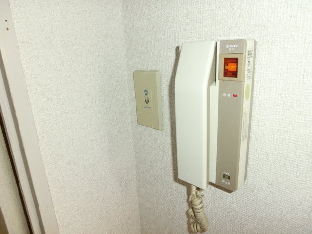 拡大写真：リアライズ栄 5階503のセキュリティ
