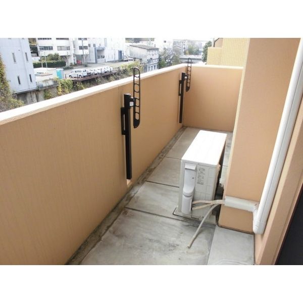 拡大写真:FS.幅下 6階608のベランダ