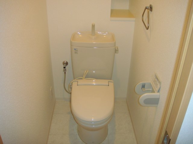 拡大写真:セイント橘 6階601のトイレ