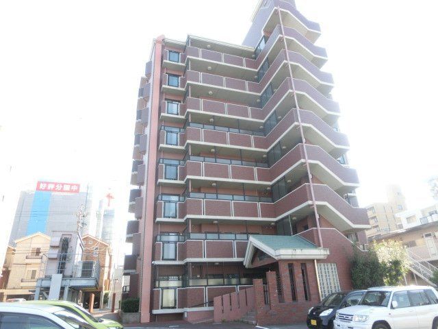 拡大写真：ファーニス白壁 7階7Cの外観写真（昼）