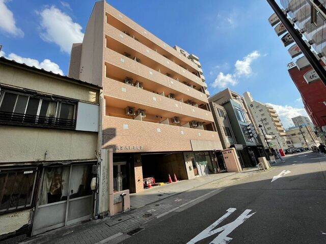 浅井ビルの外観