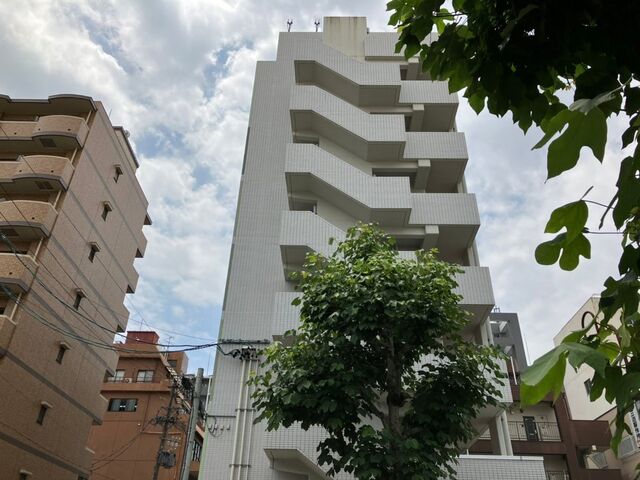 拡大写真:RAFFLE SHINSAKAE 5階502の外観写真(昼)